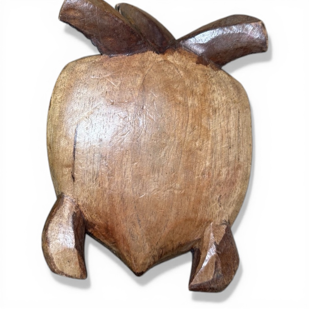 Hand Carved Sea Turtle Figurine Small Brown Two-Tone Shell Coastal Decor - Picture 6 of 6